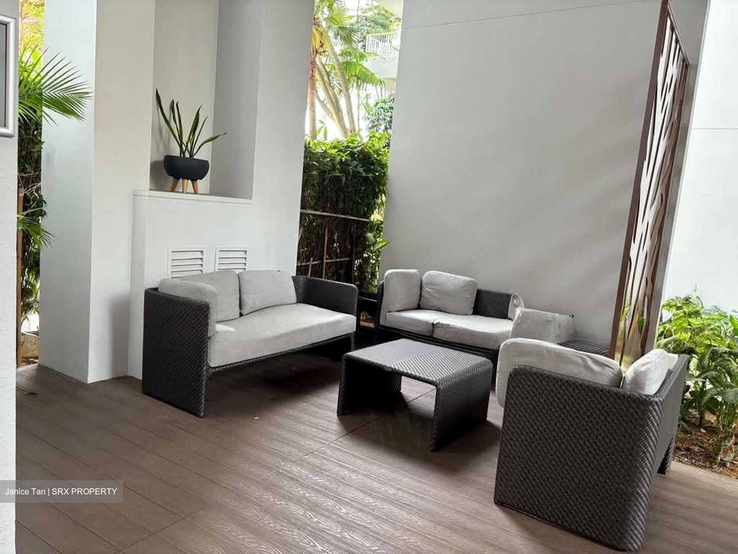 The Metropolitan Condominium (D3), Condominium #543051541
